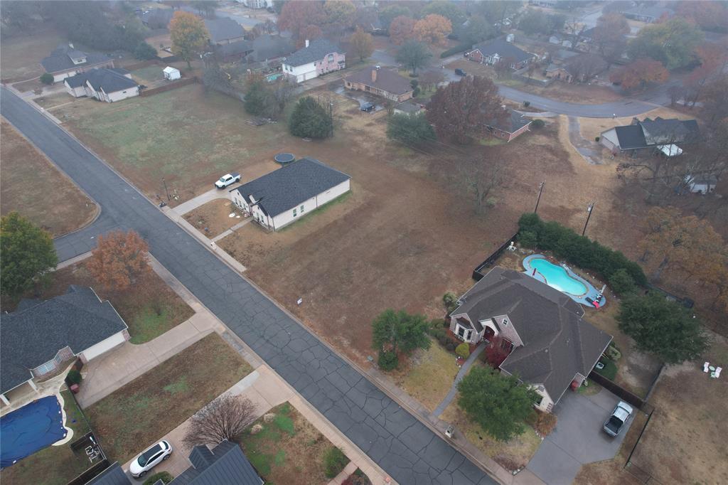 2105 Bois D Arc Drive