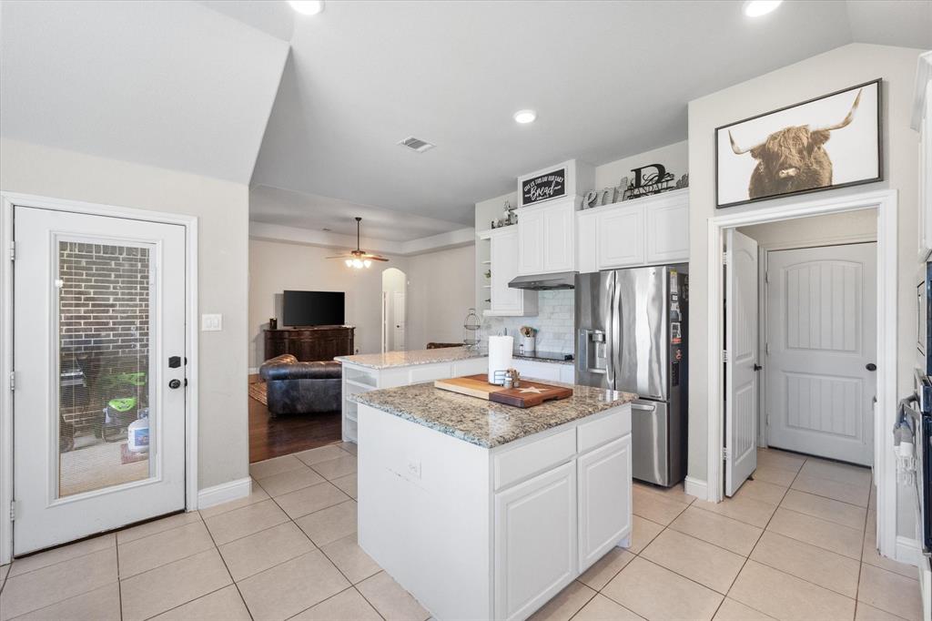 12405 Cedar Knoll Drive