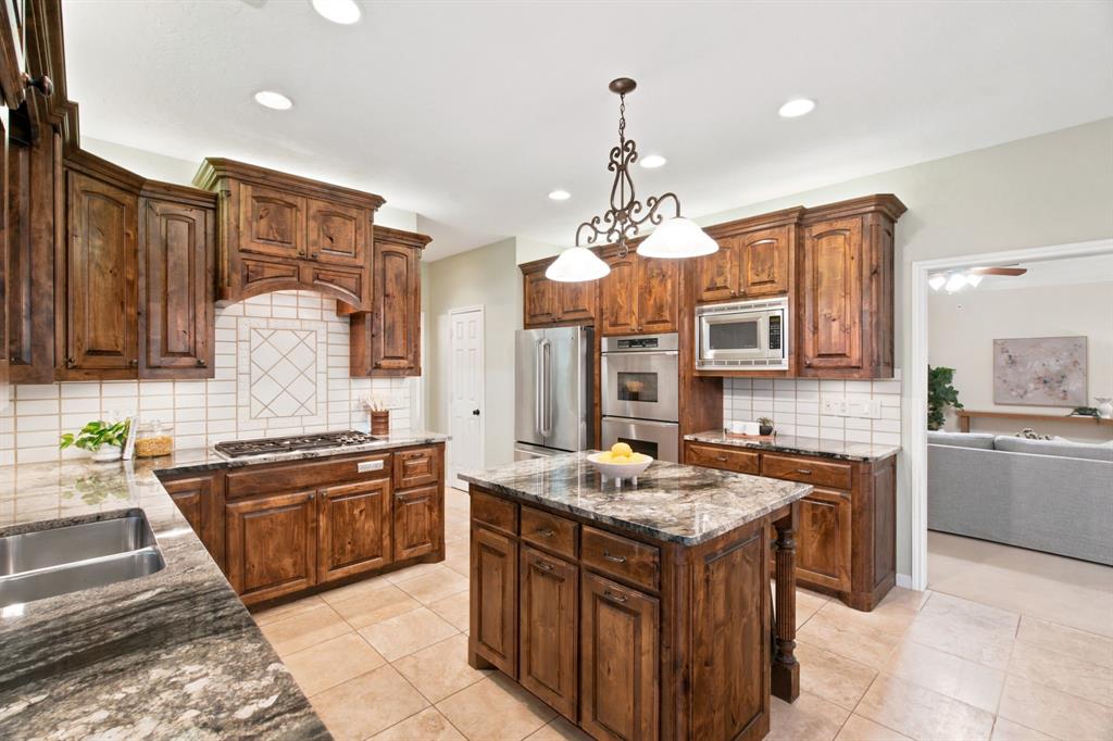 905 Silverthorne Trail