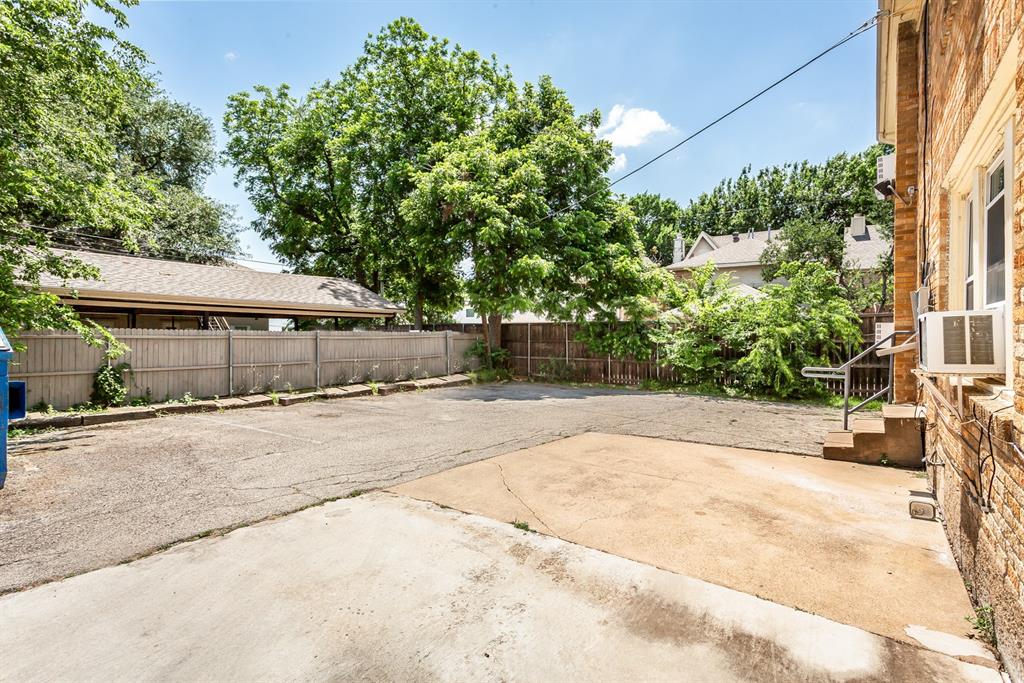 S W Oram - Residential Lease