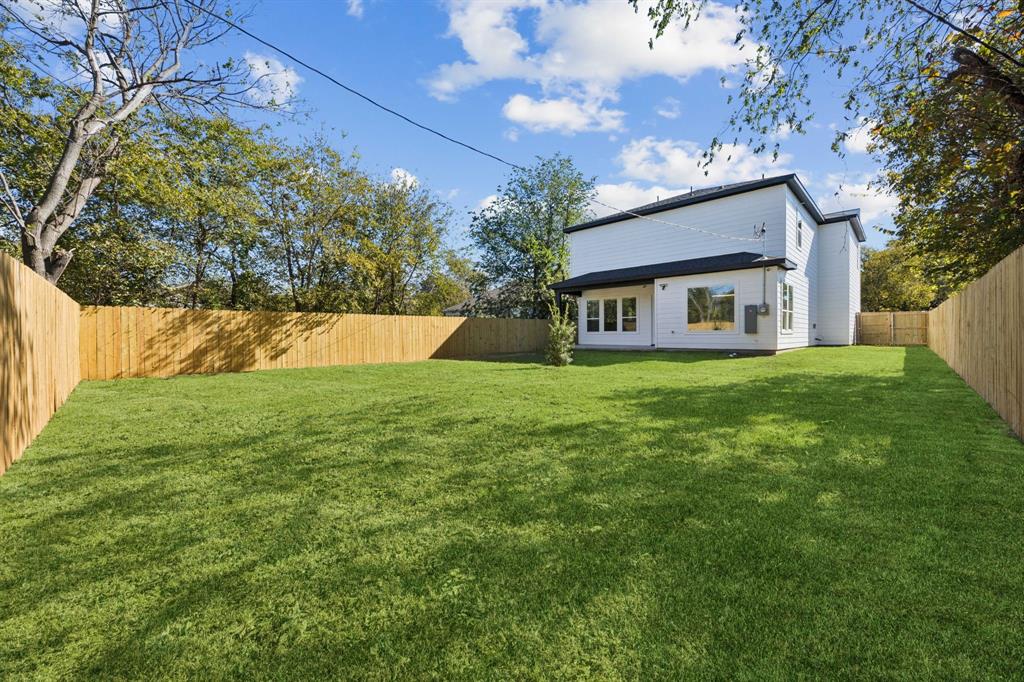 BRENTWOOD - Residential