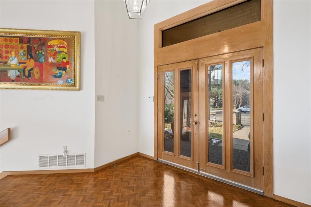 Photo of 3200 San Paulo Court, Arlington, TX 76012 (MLS # 21141599)