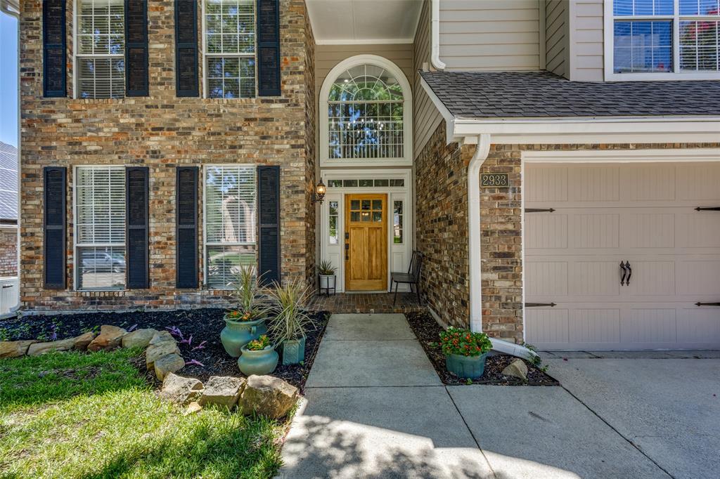 2933 Sunset Ridge