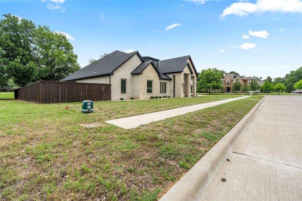 7611 Awadi Court