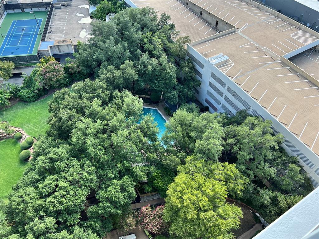 Twenty-One Turtle Creek Condo - Residential Lease