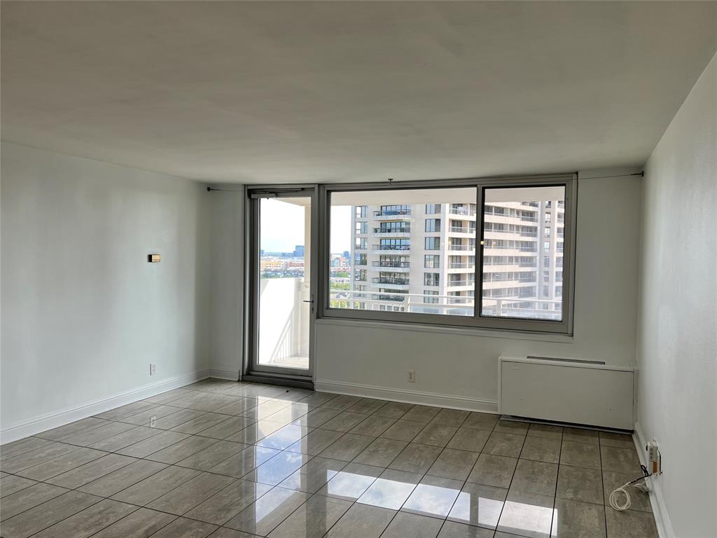 Twenty-One Turtle Creek Condo - Residential Lease