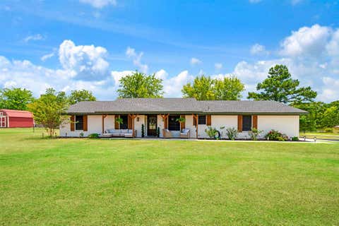 Photo of 19 County Road 43040, Powderly, TX 75473 (MLS # 21362631)