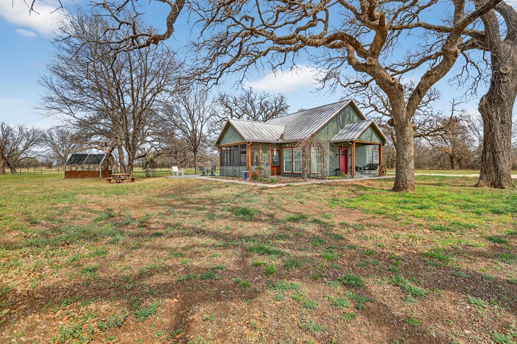 110.003 AB 432 OSCAR F LEVERETT SURVEY - Farm