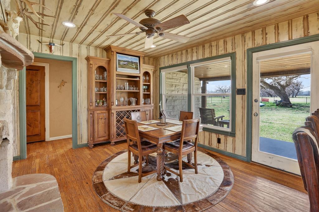 110.003 AB 432 OSCAR F LEVERETT SURVEY - Farm