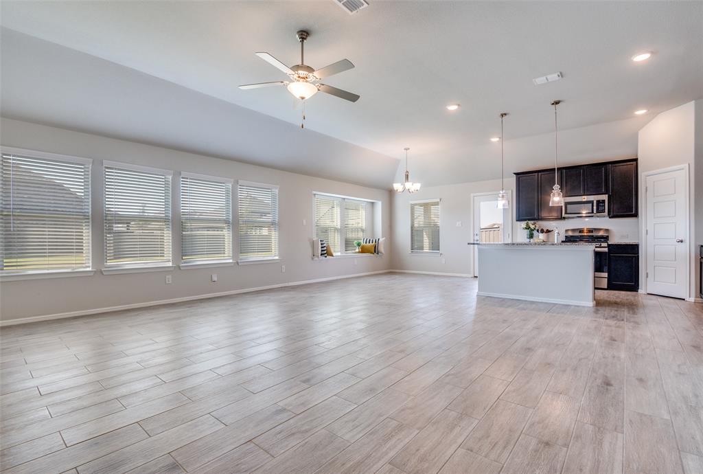 7133 Prairieside Trail