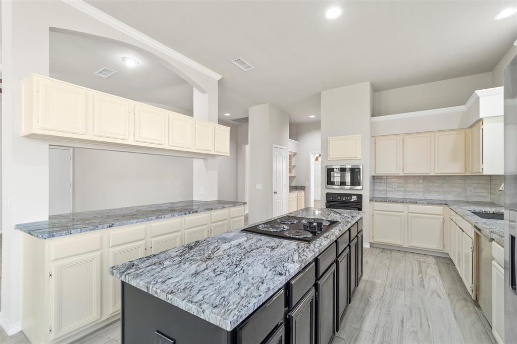 Devonshire - Residential