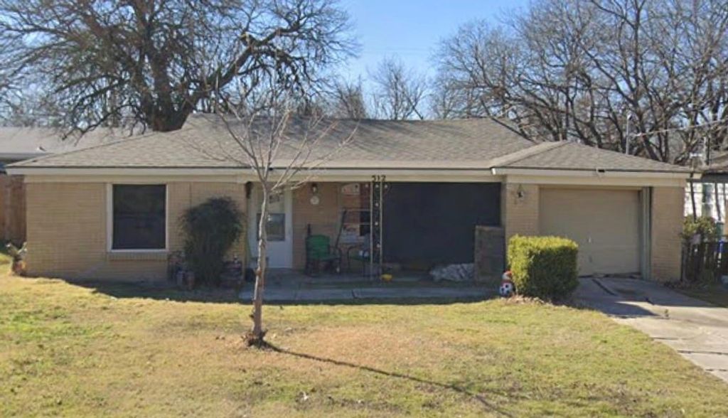Photo of 512 Mirike Drive, White Settlement, TX 76108 (MLS # 21194209)