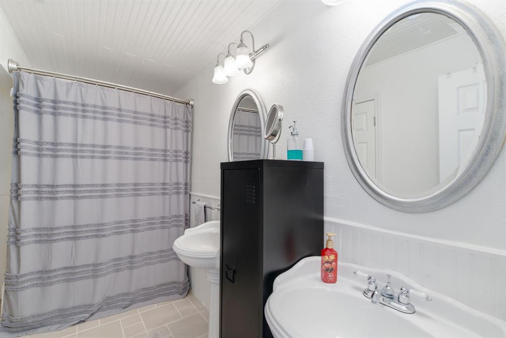 Comanche Cove Sec A Ch - Residential