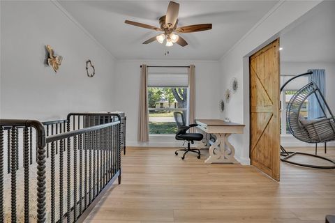 Tiny photo for 513 Northridge Street, Denton, TX 76201 (MLS # 21080150)