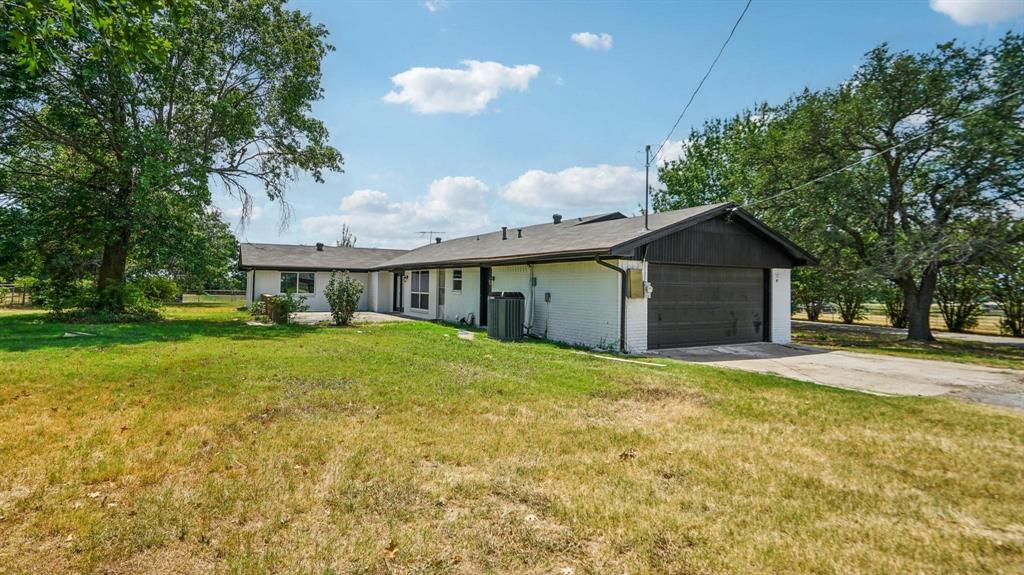 Golden Hoof Ranchettes - Residential Lease