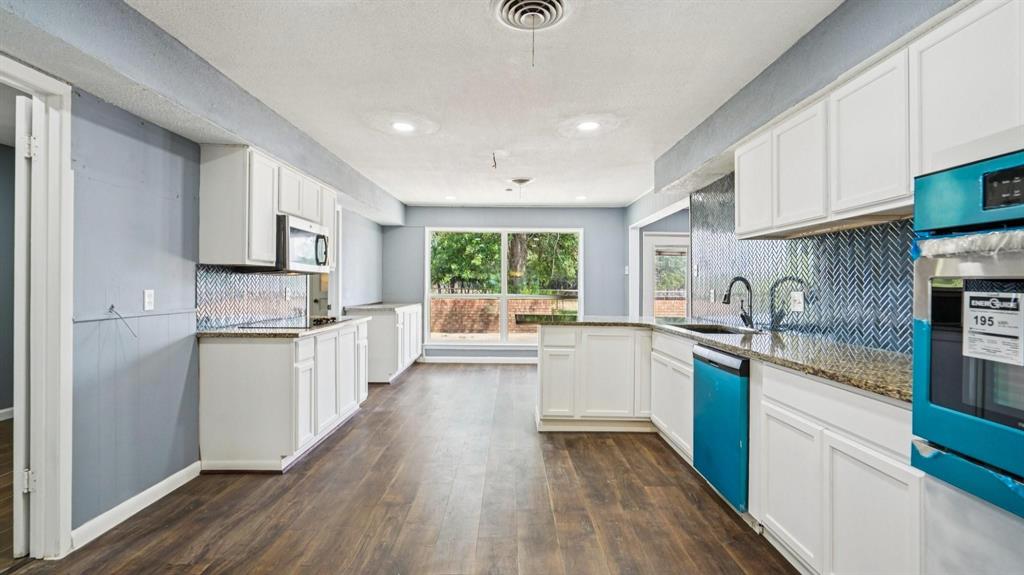 Golden Hoof Ranchettes - Residential Lease