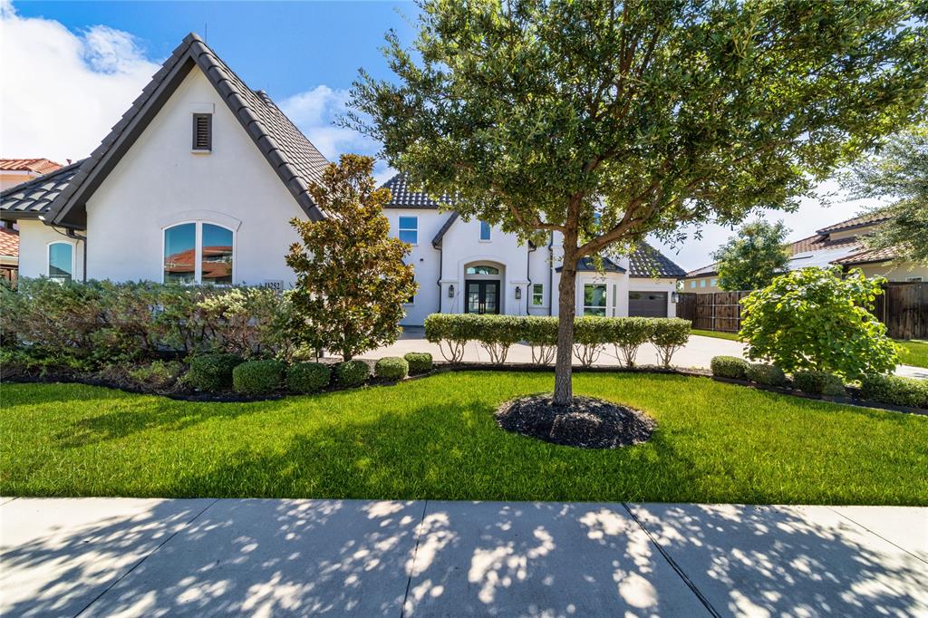 11252 Majestic Prince Circle