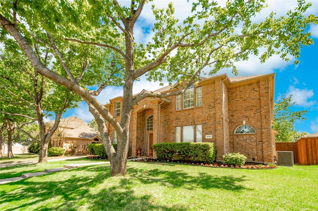 2705 Meadow Glen Drive