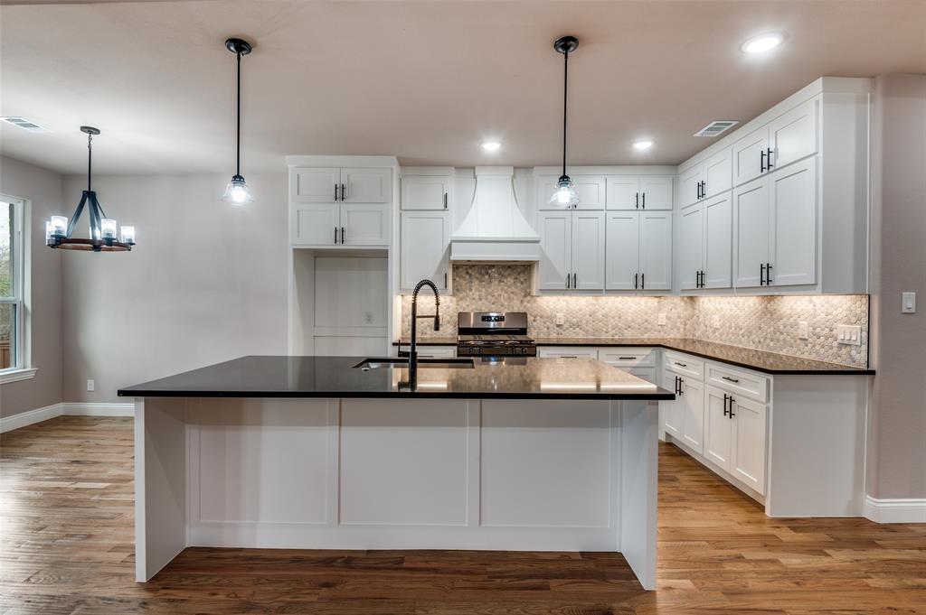 G T Sullivan 03 - Residential