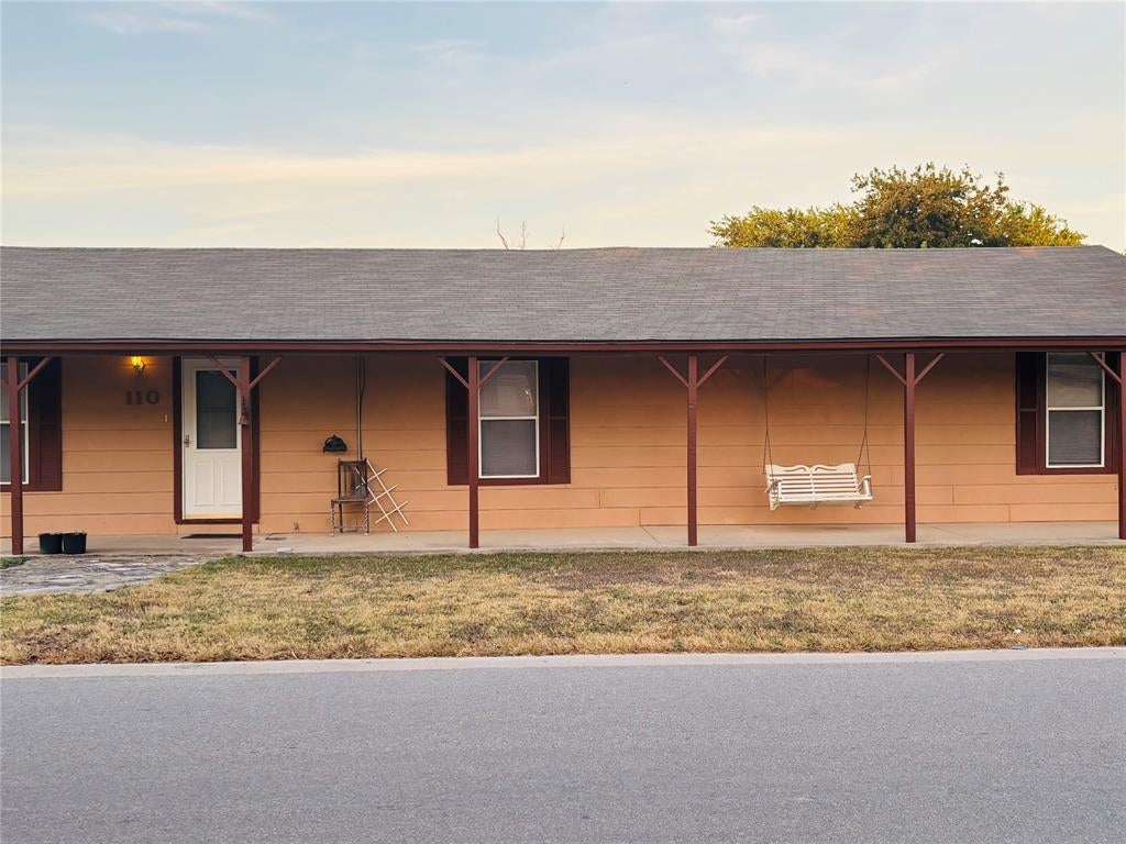 110 N Love Avenue