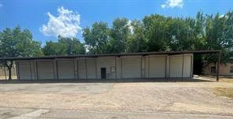 200 E Bonham Cooper TX 75432