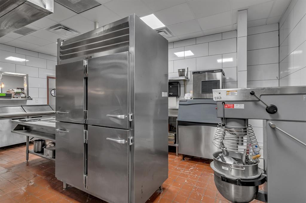 Altadena Heights - Commercial Sale