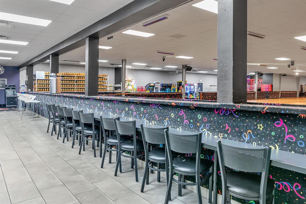 Altadena Heights - Commercial Sale