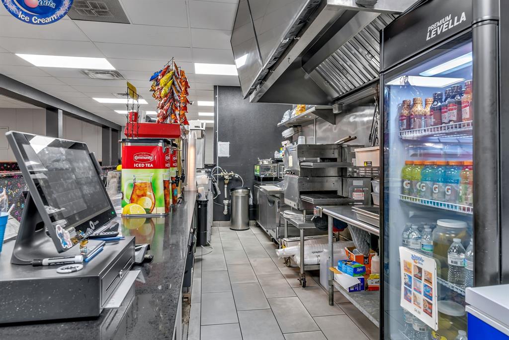 Altadena Heights - Commercial Sale