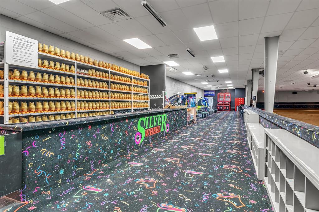 Altadena Heights - Commercial Sale