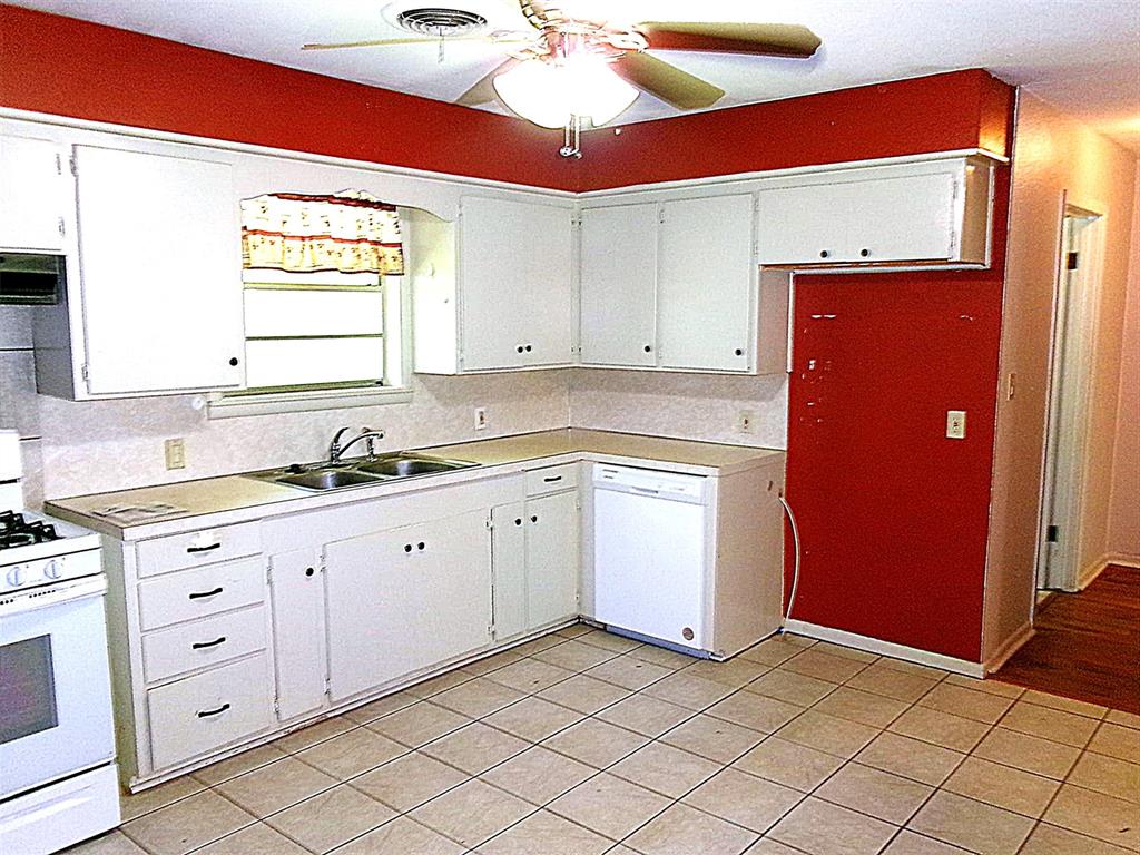 Gibson-Bangs - Residential