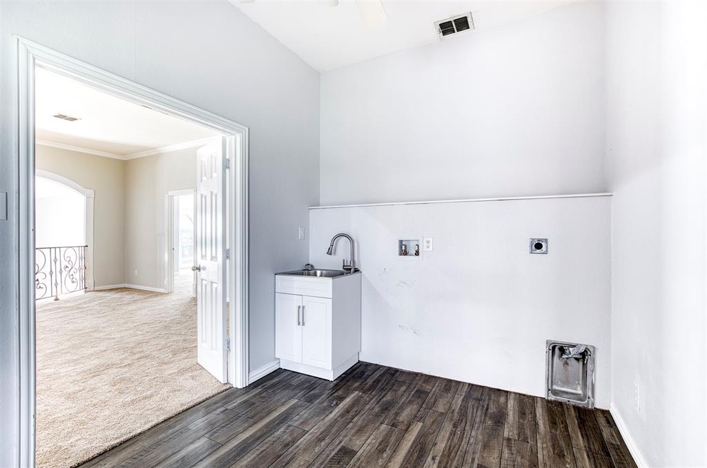 Lonesome Dove Estates - Residential