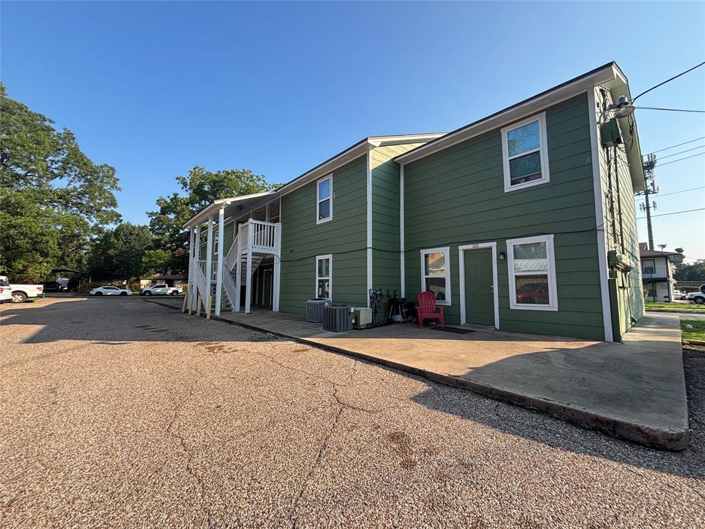 West End - Residential Income