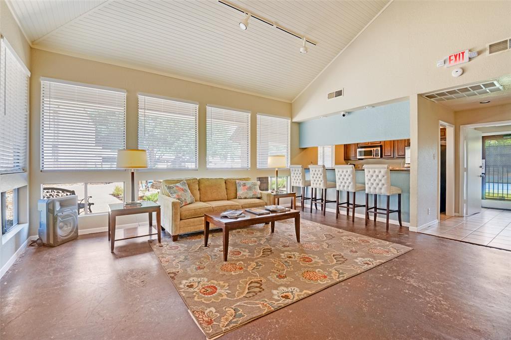 Cloisters Condo The - Residential