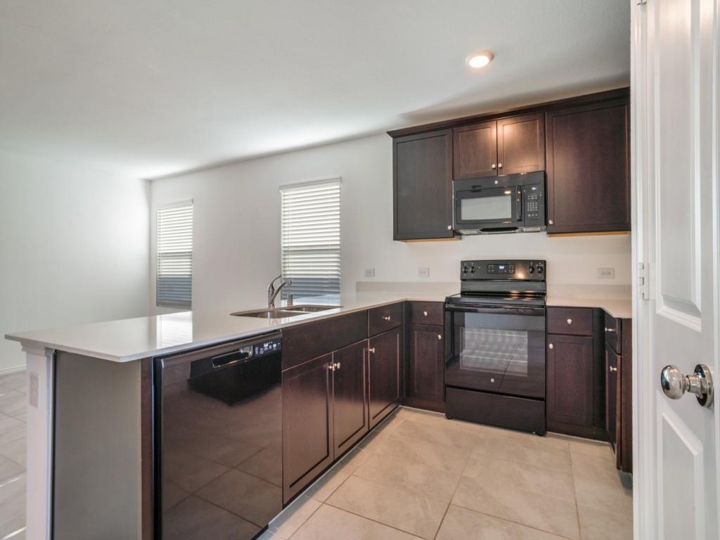 207 Lemongrass