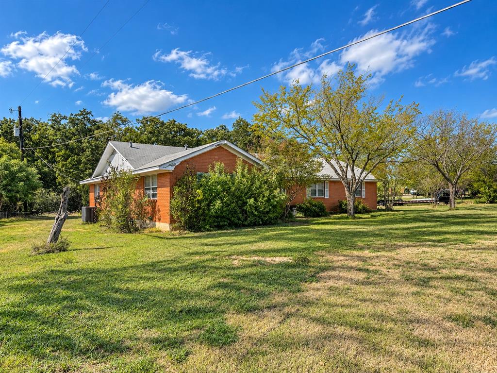 1105 Oak Drive