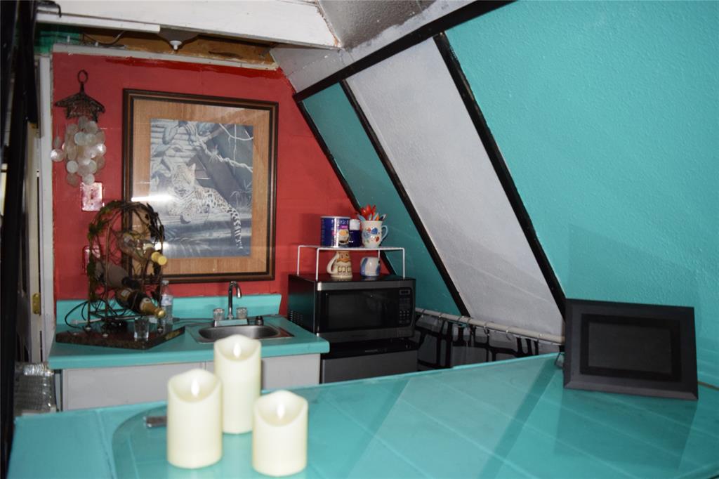 BLUE BONNET BAY - Residential