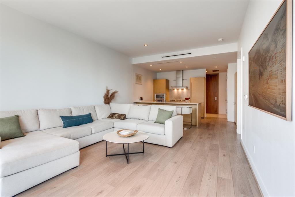 Azure Condo - Residential Lease