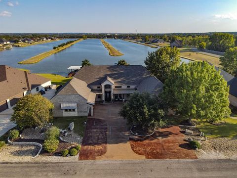 3606 Upper Lake Circle Granbury TX 76049