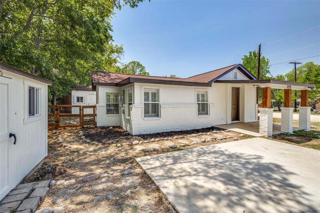 J V Thompson - Residential