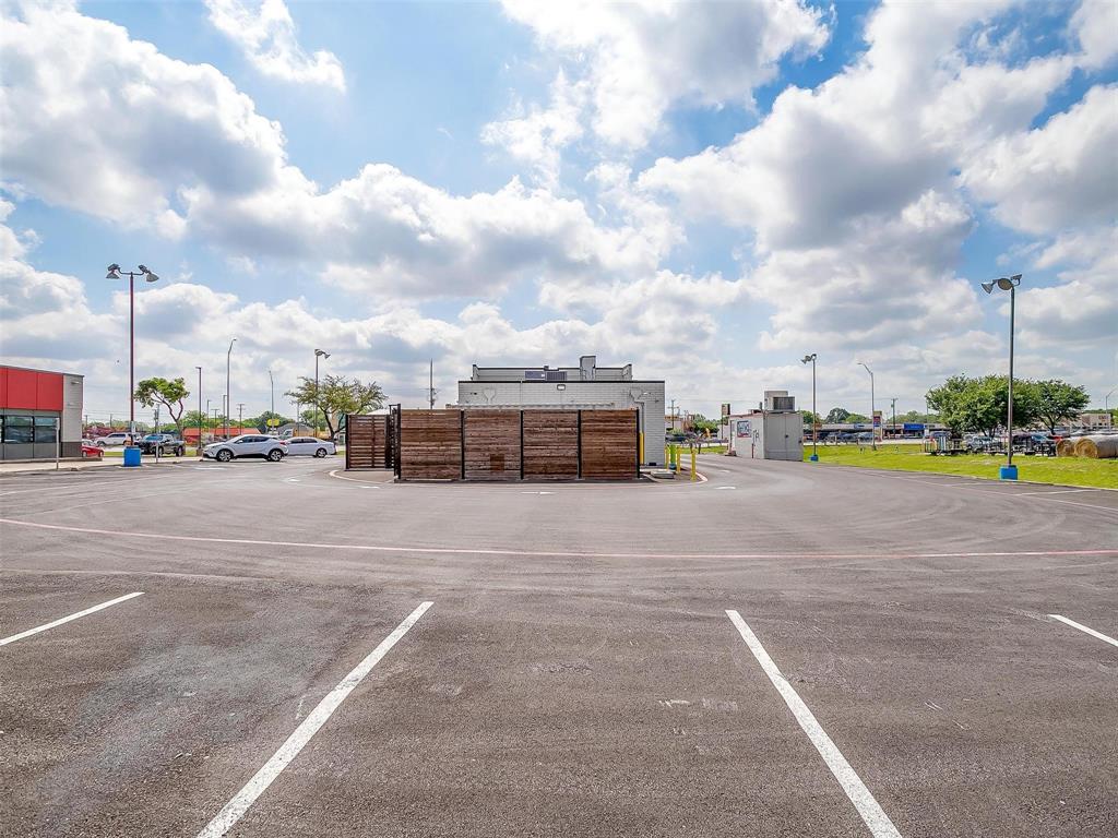 Crestmoor Park - Commercial Sale