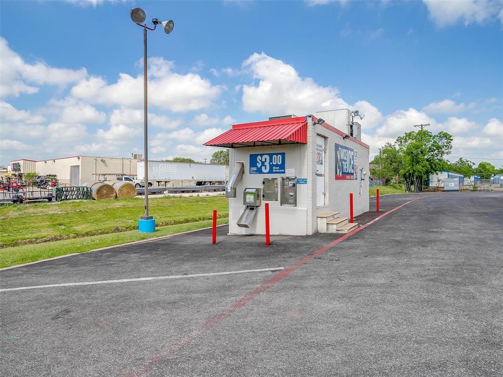 Crestmoor Park - Commercial Sale