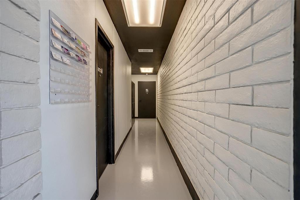 Crestmoor Park - Commercial Sale