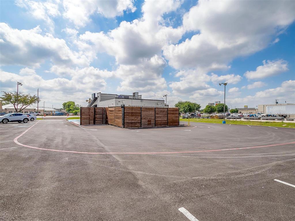 Crestmoor Park - Commercial Sale