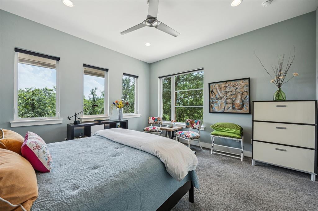 Roanoke Hills - Residential