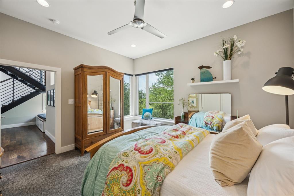 Roanoke Hills - Residential