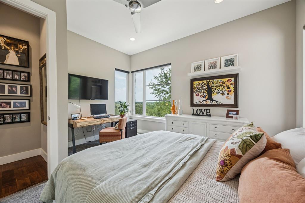 Roanoke Hills - Residential