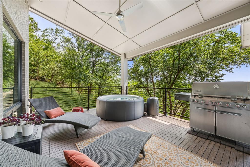 Roanoke Hills - Residential