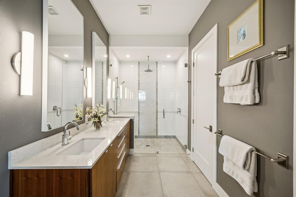 Roanoke Hills - Residential