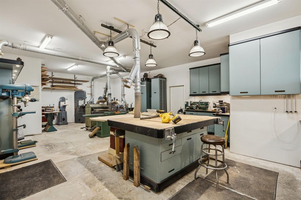 Roanoke Hills - Residential