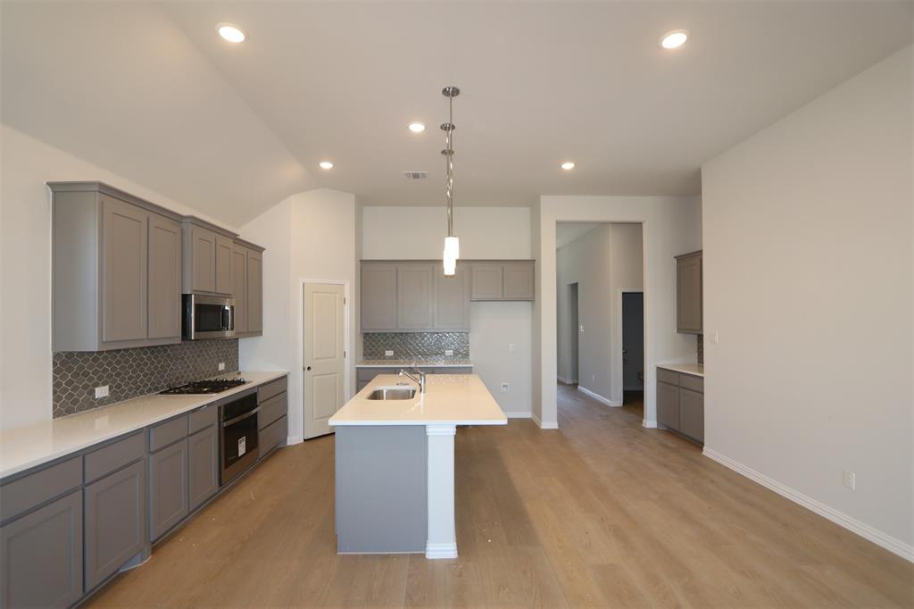 7220 Monarch Trail